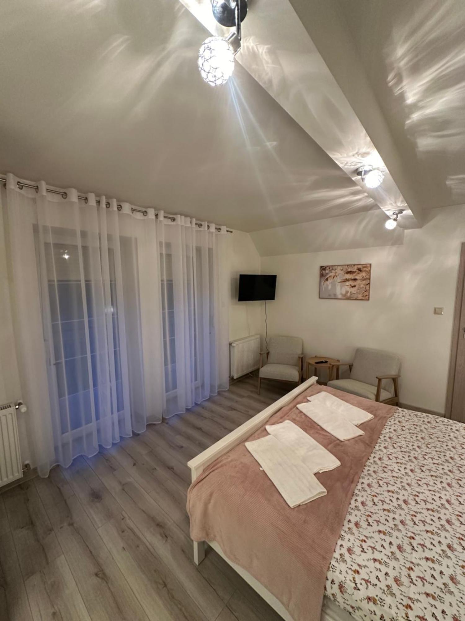 Willa Dom Nad Stawem Kazimierz Dolny Zewnętrze zdjęcie